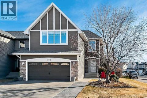 115 Cougarstone Square SW Calgary AB T3H5J4