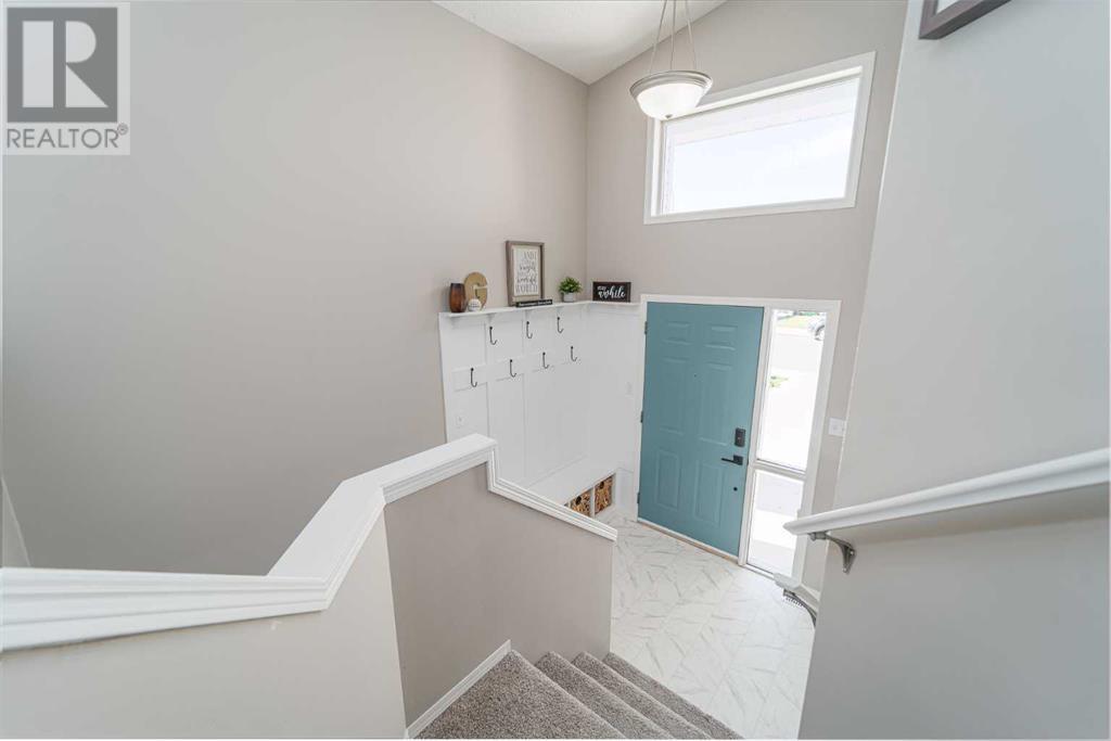 469 Squamish Lane W