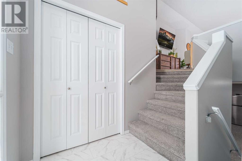 469 Squamish Lane W