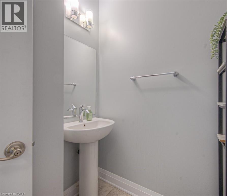 286 TALL GRASS Crescent