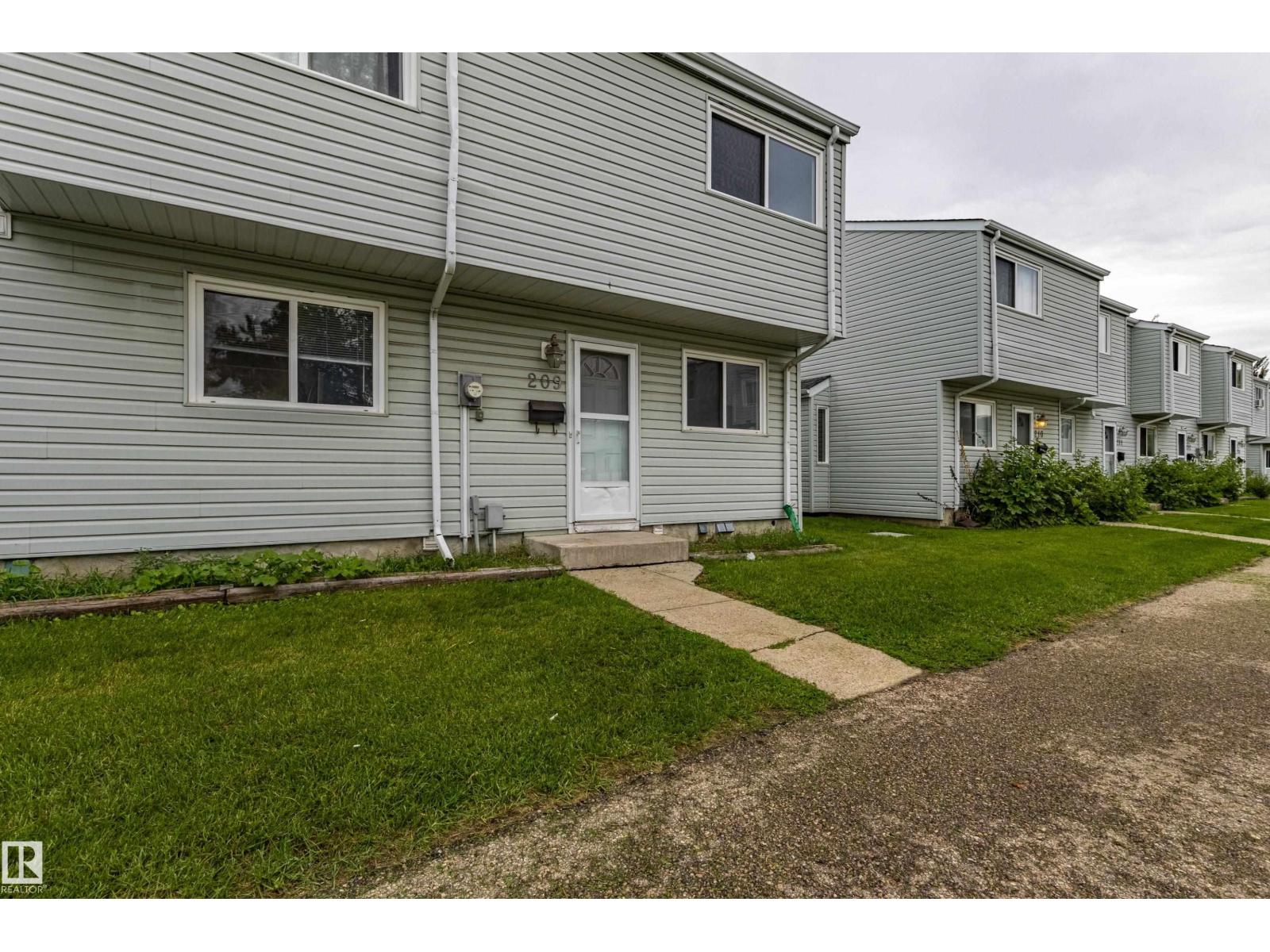 209 Dickinsfield CO NW