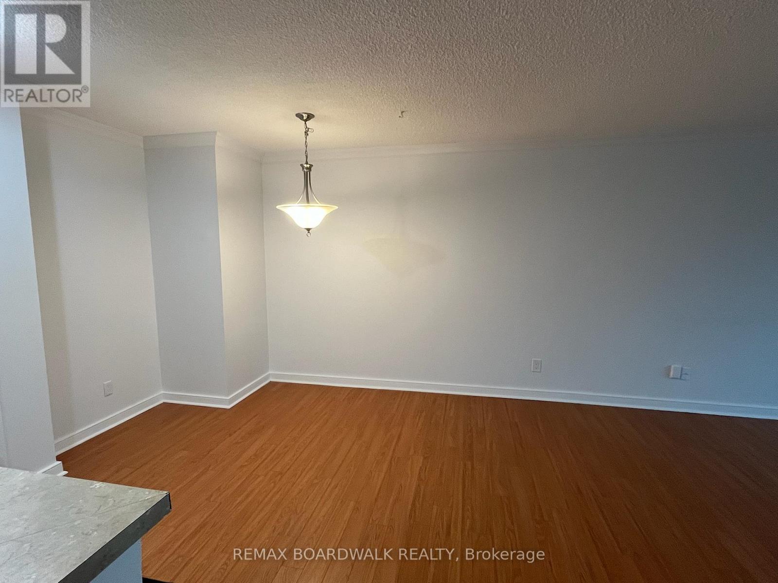 403 - 555 BRITTANY DRIVE