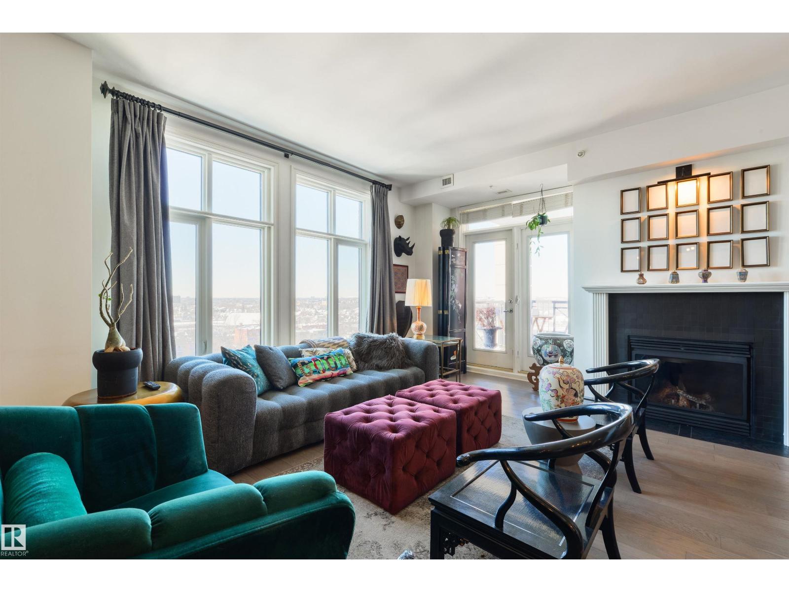 #1107 9020 JASPER AV NW