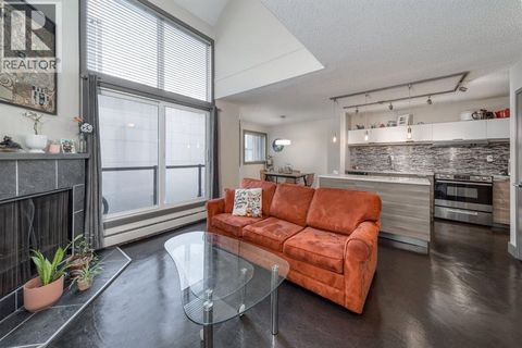 17, 711 3 Avenue SW Calgary AB T2P0G8