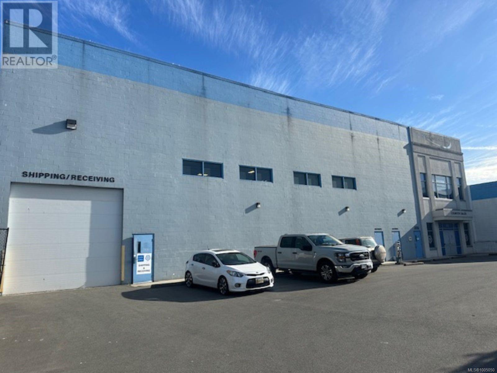 322 John St