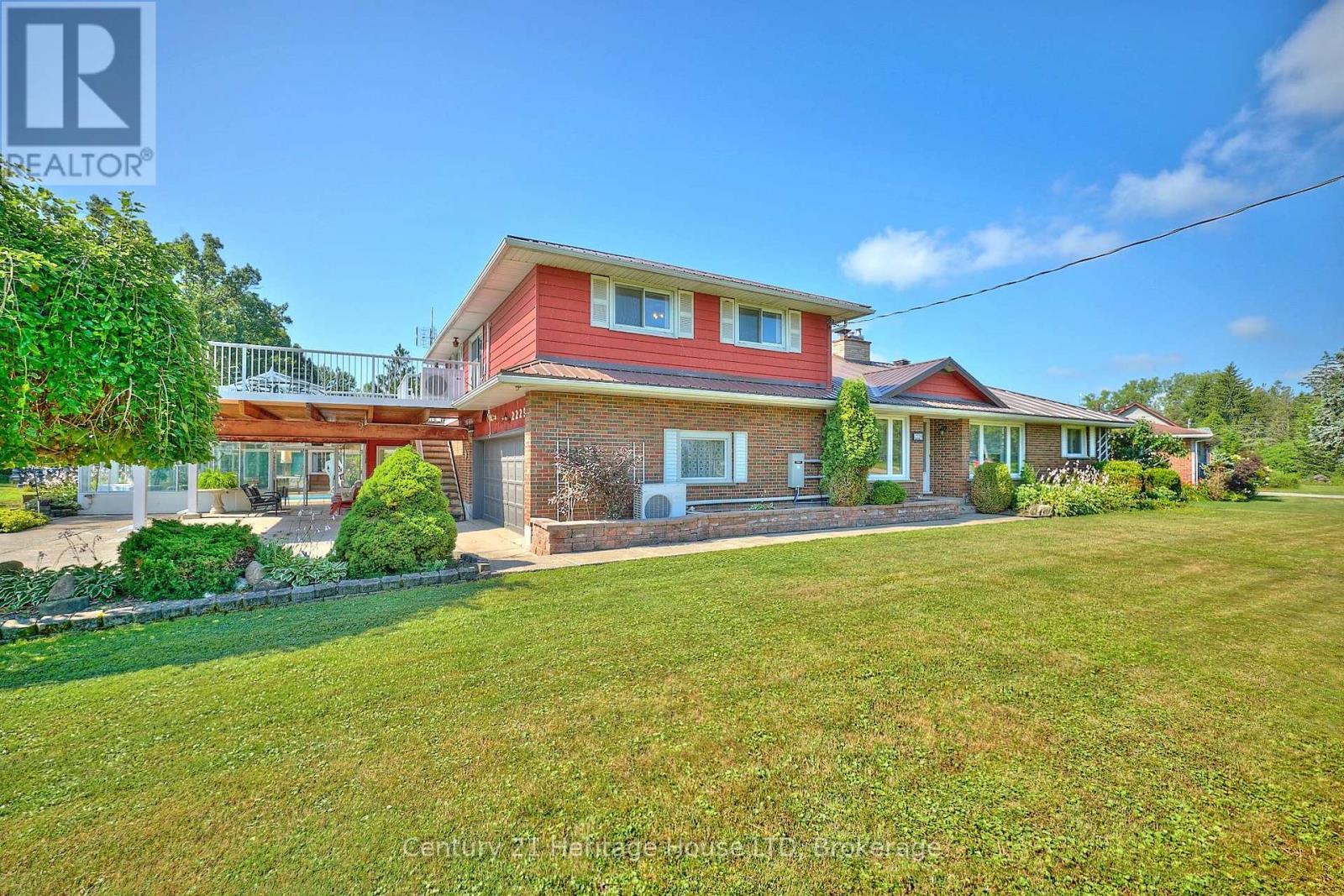 2229 HOUCK CRESCENT