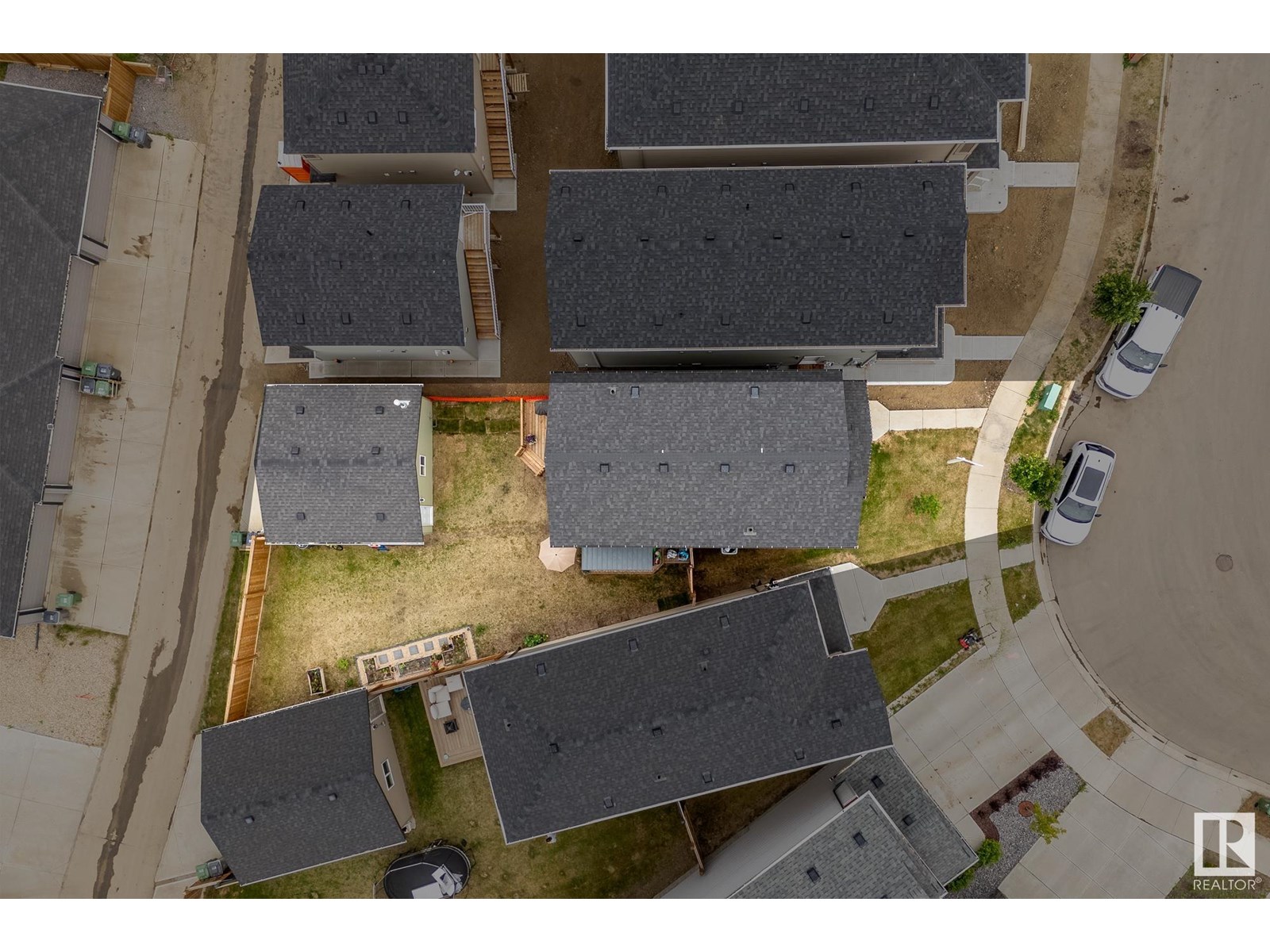 6409 66 ST