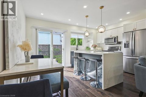 2920 HEADON FOREST Drive Unit# 2 Burlington ON L7M4H1