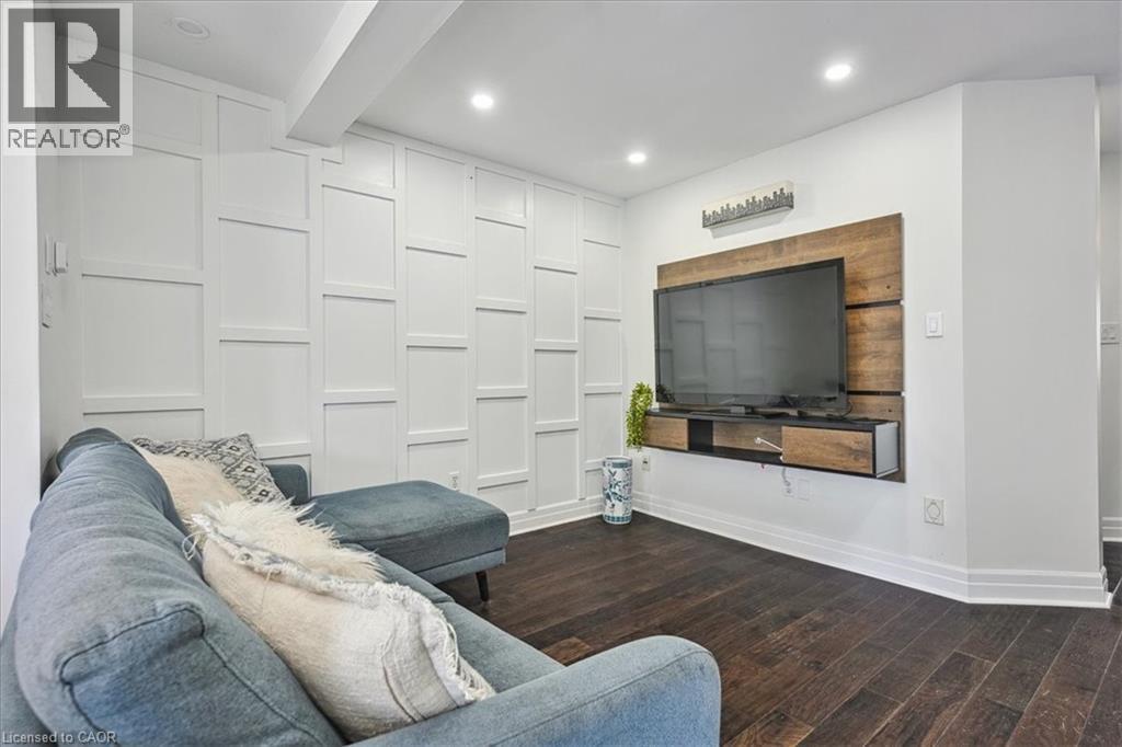 2920 HEADON FOREST Drive Unit# 2