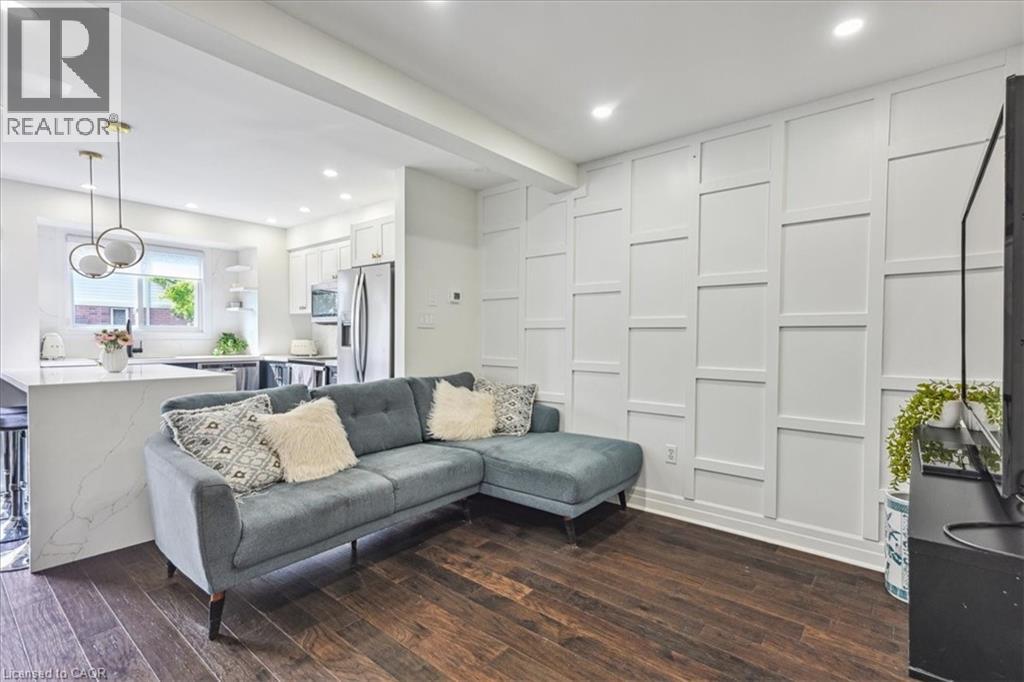 2920 HEADON FOREST Drive Unit# 2