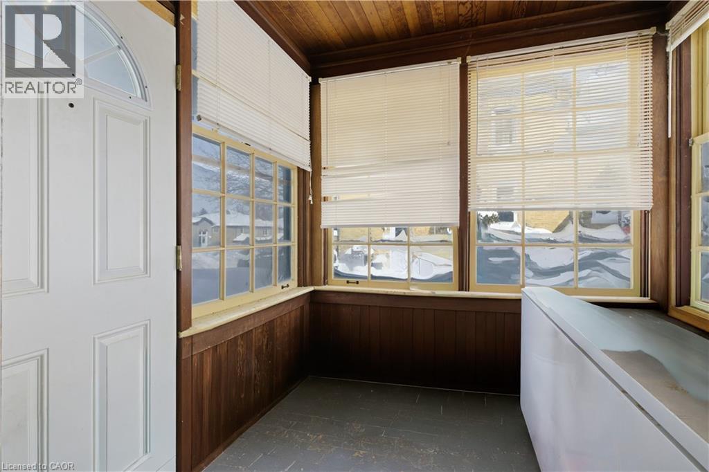 540 WELLINGTON Avenue S