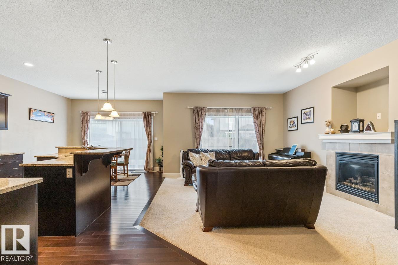 1244 HAYS DR NW