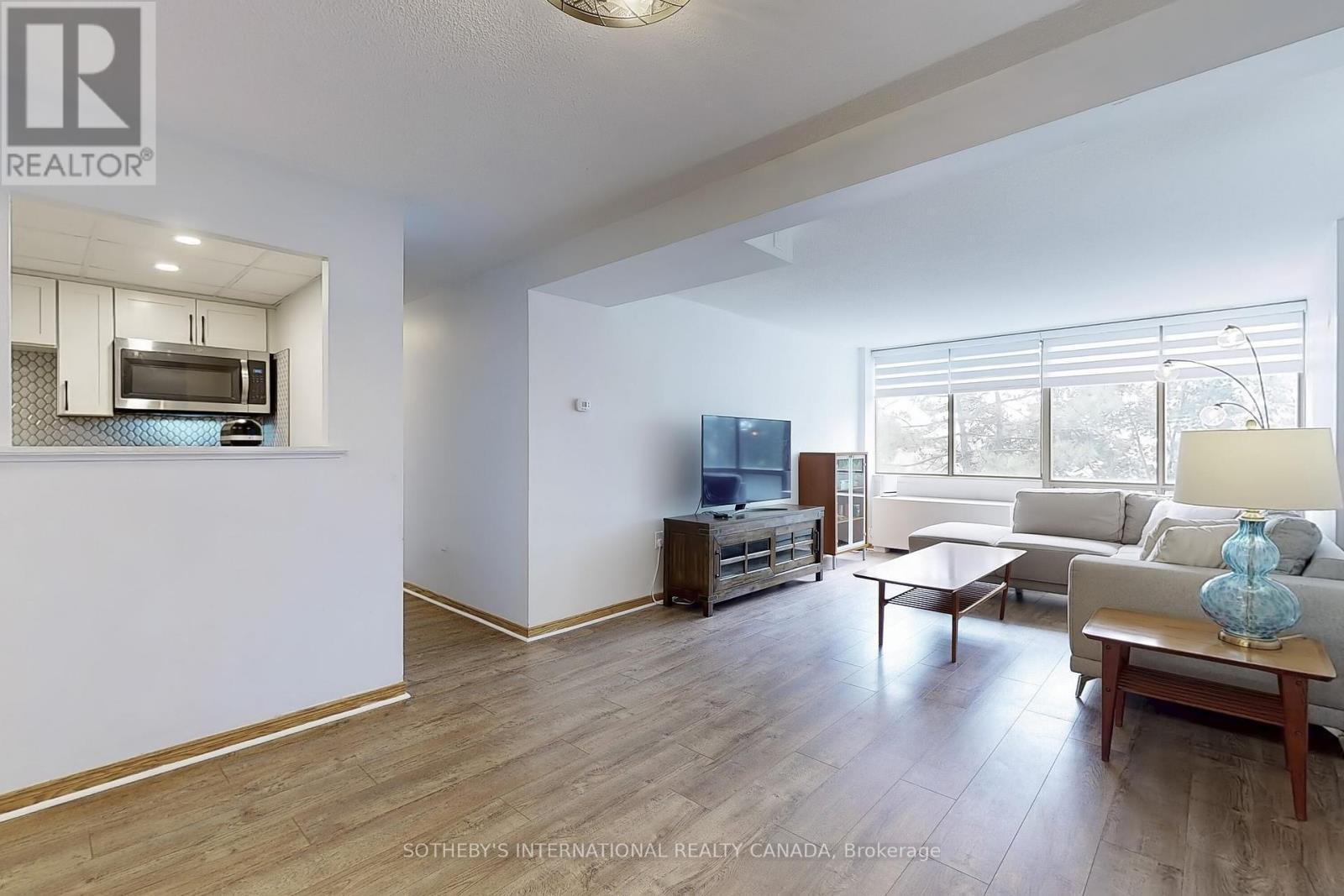 406 - 25 FAIRVIEW ROAD W