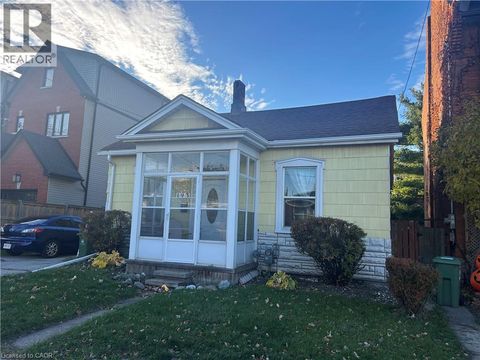 193 LOCKE Street N Hamilton ON L8R3B1