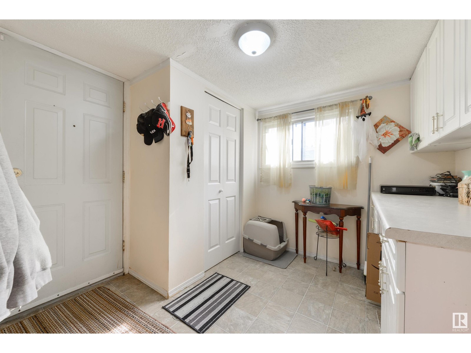 29 Rim RD NW