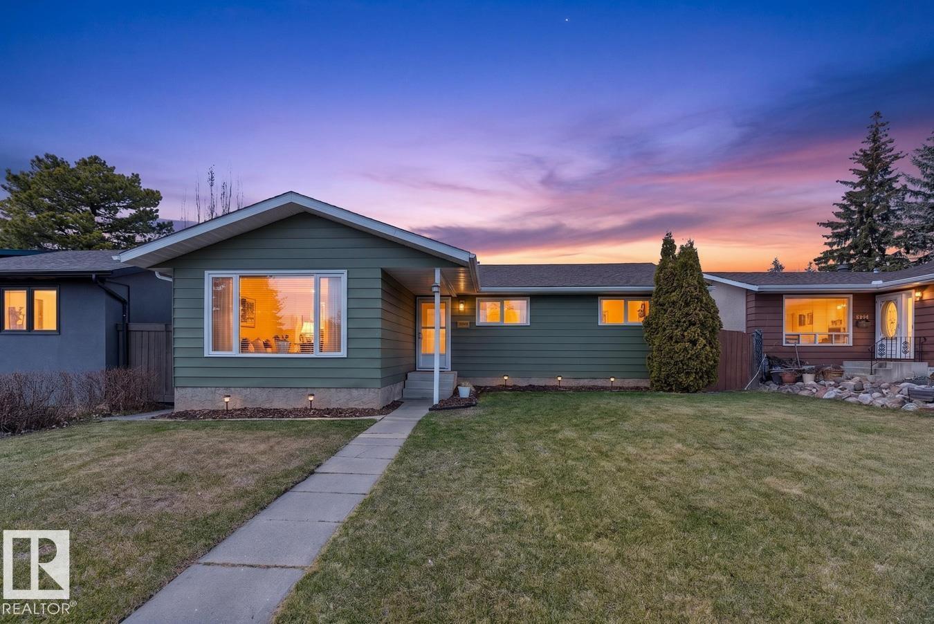 6908 19 AV NW