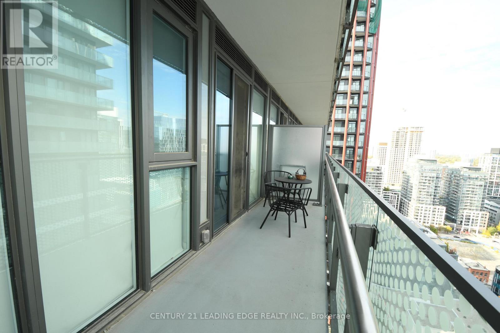 2519 - 135 LOWER SHERBOURNE STREET