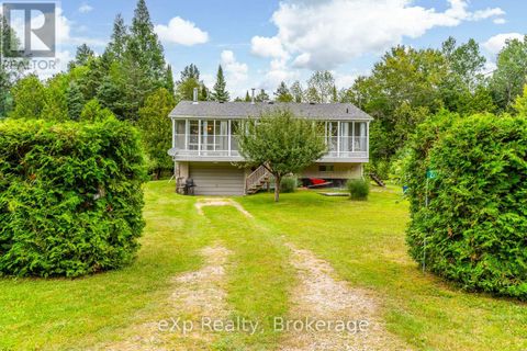 27 BELL DRIVE Northern Bruce Peninsula ON N0H1X0