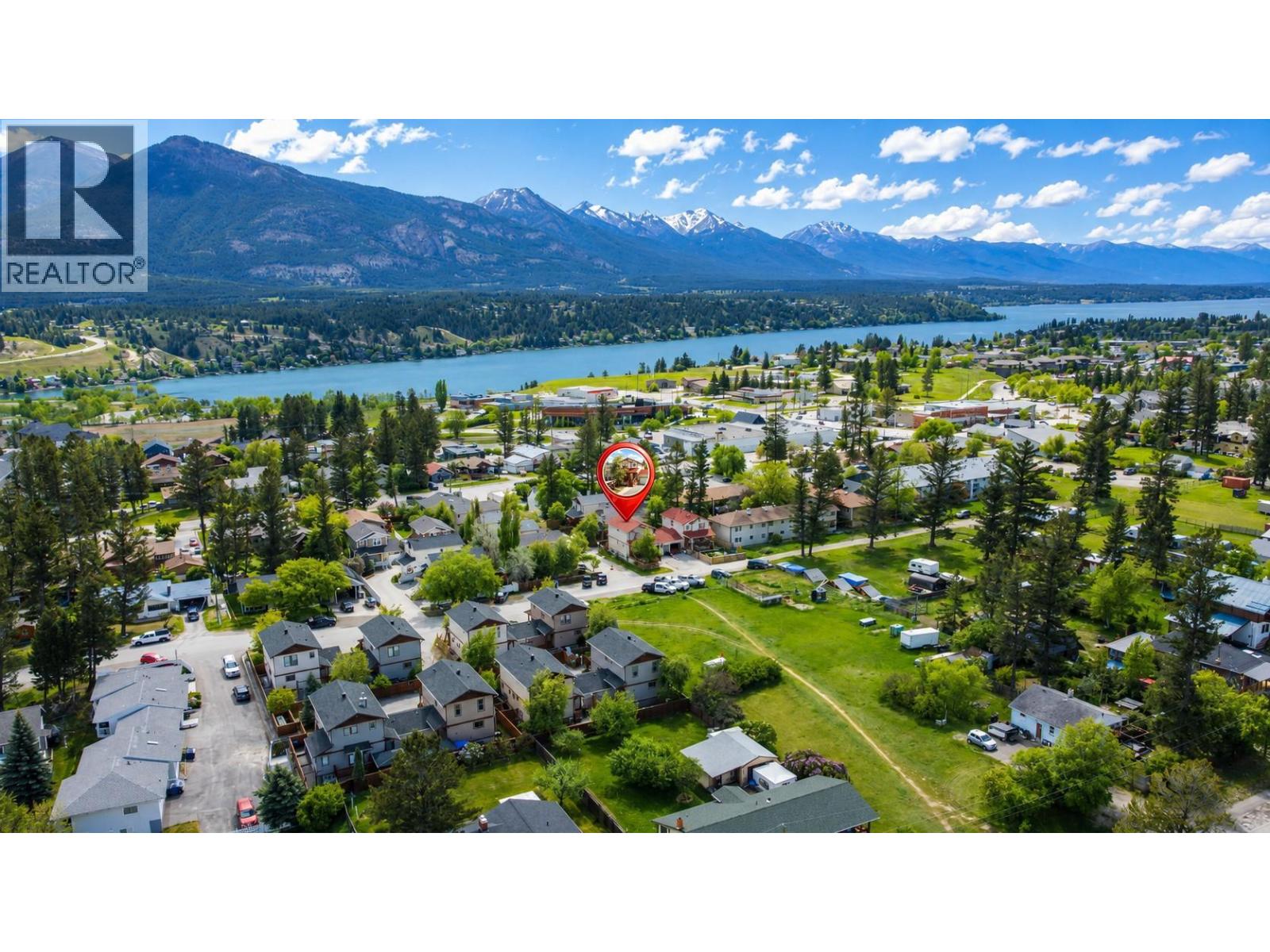 147 11 Avenue Unit# 1
