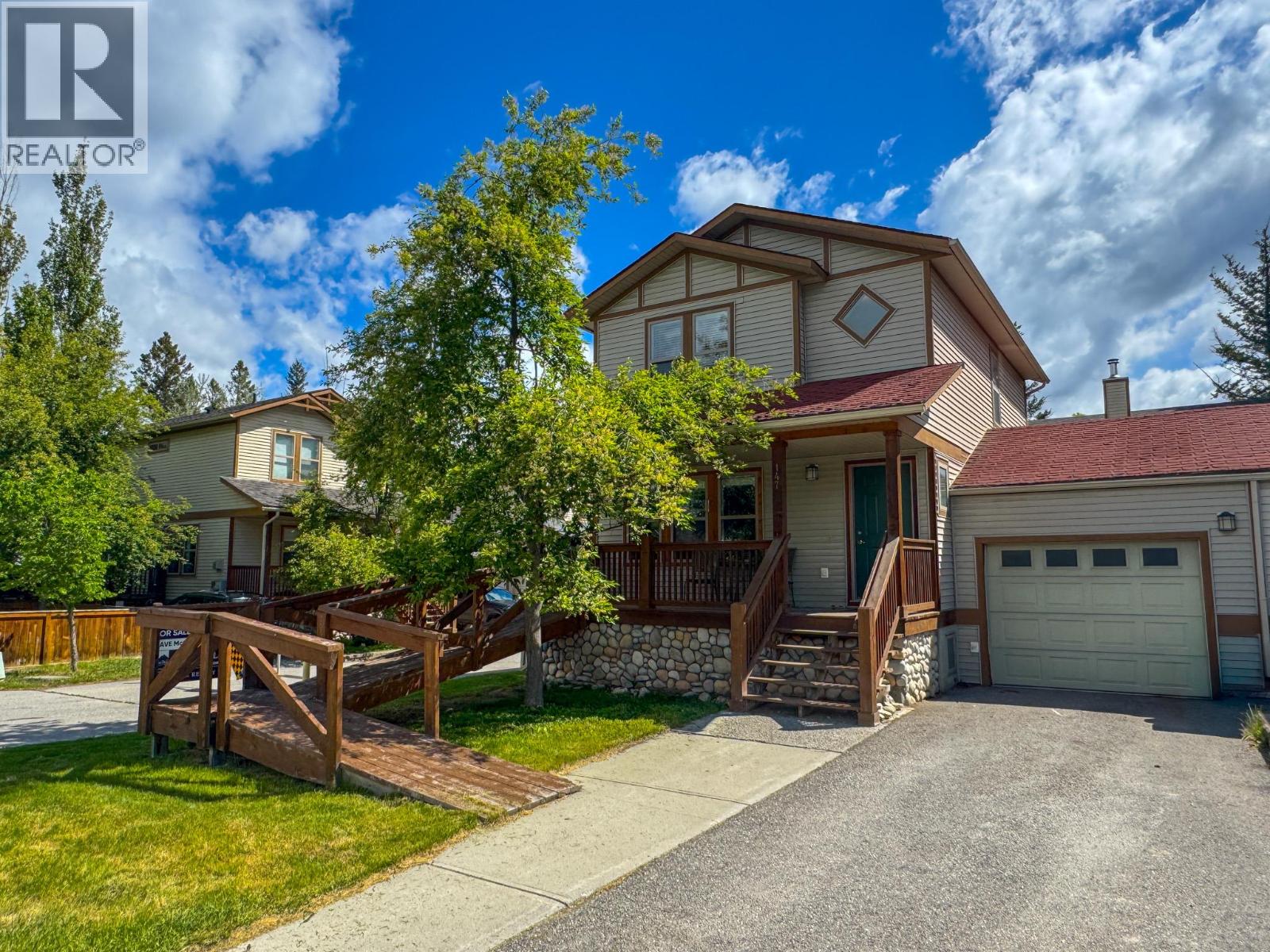 147 11 Avenue Unit# 1