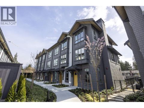 102 2322 EMERY COURT North Vancouver BC V7J0G3