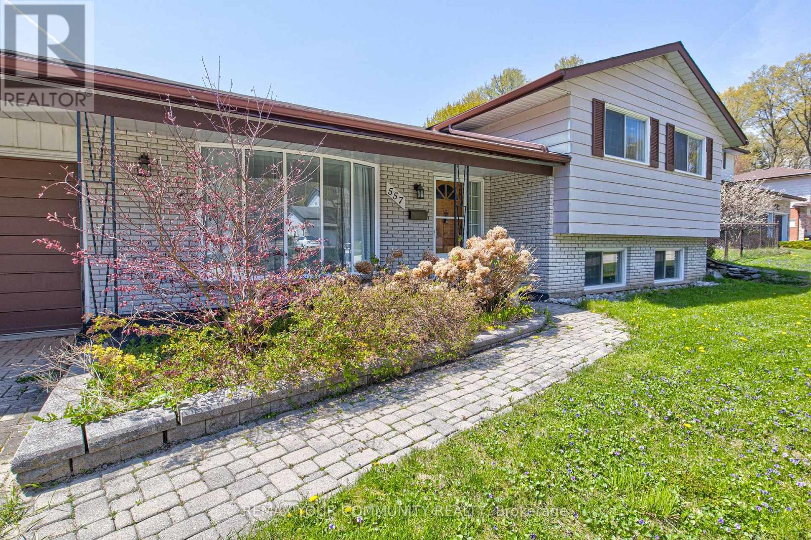 557 GLEN MANOR BOULEVARD