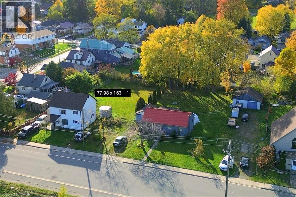 132 METCALFE Street S