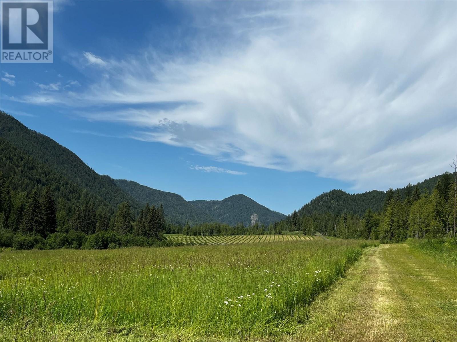 1238 Creighton Valley Road