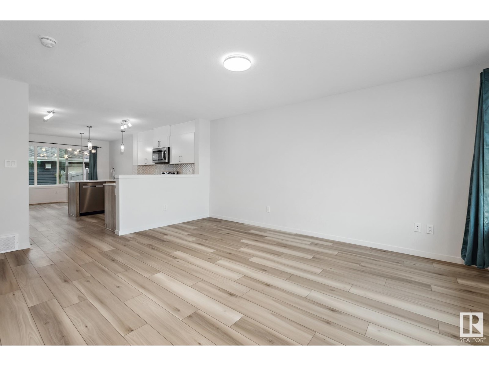 5730 Juchli AV NW