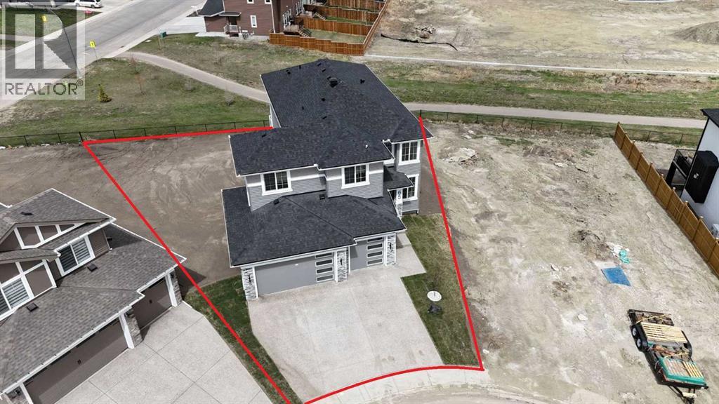 65 Lakes Estates Circle