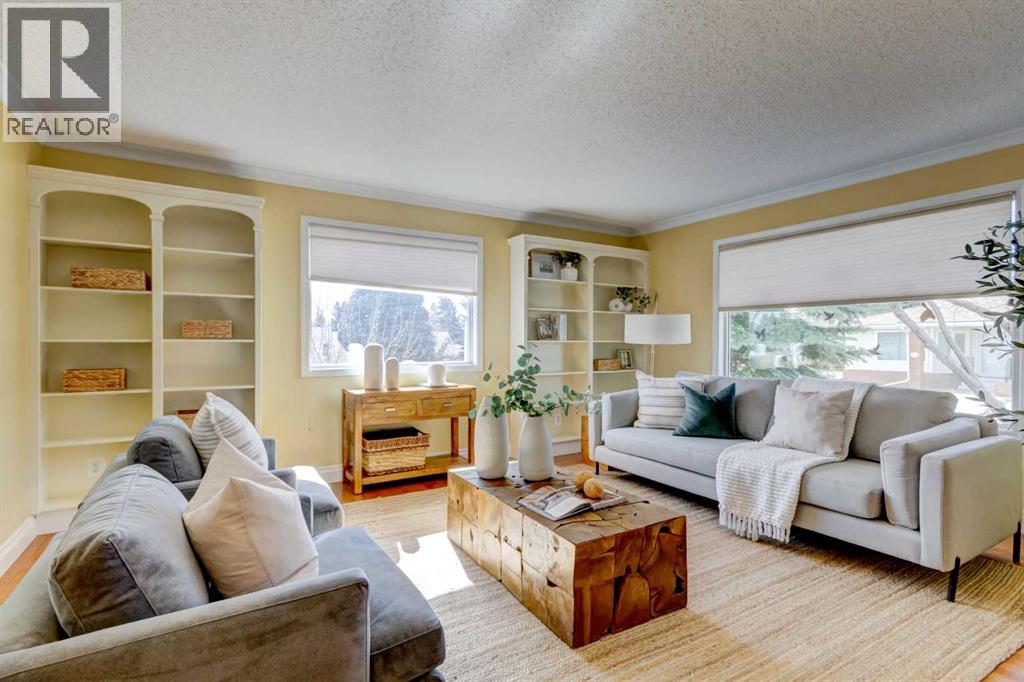 12 Vandoos Villas NW