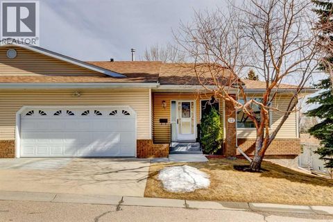 12 Vandoos Villas NW Calgary AB T3A4W3