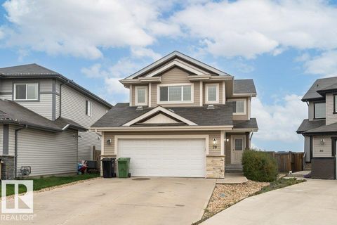 70 SANTANA CR Fort Saskatchewan AB T8L0N8