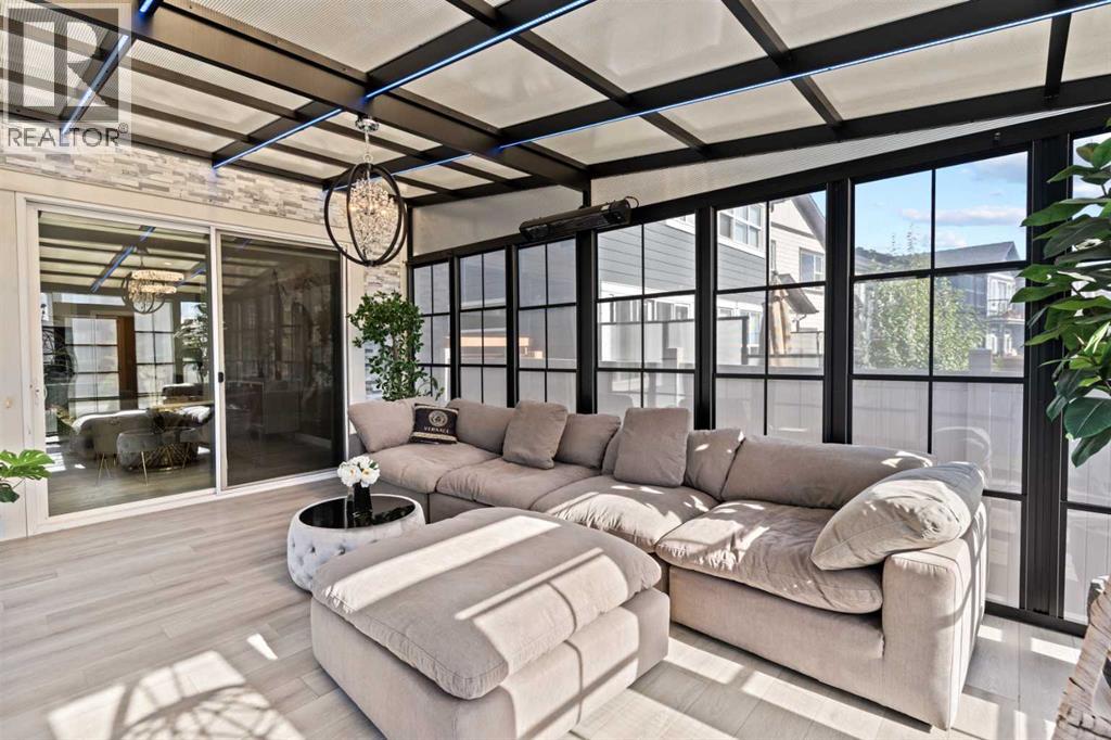 49 Legacy Glen Circle SE