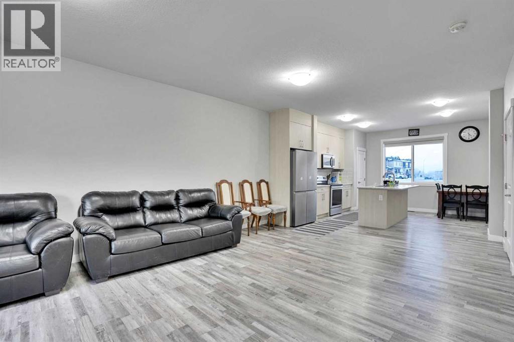 14 Belvedere Common SE