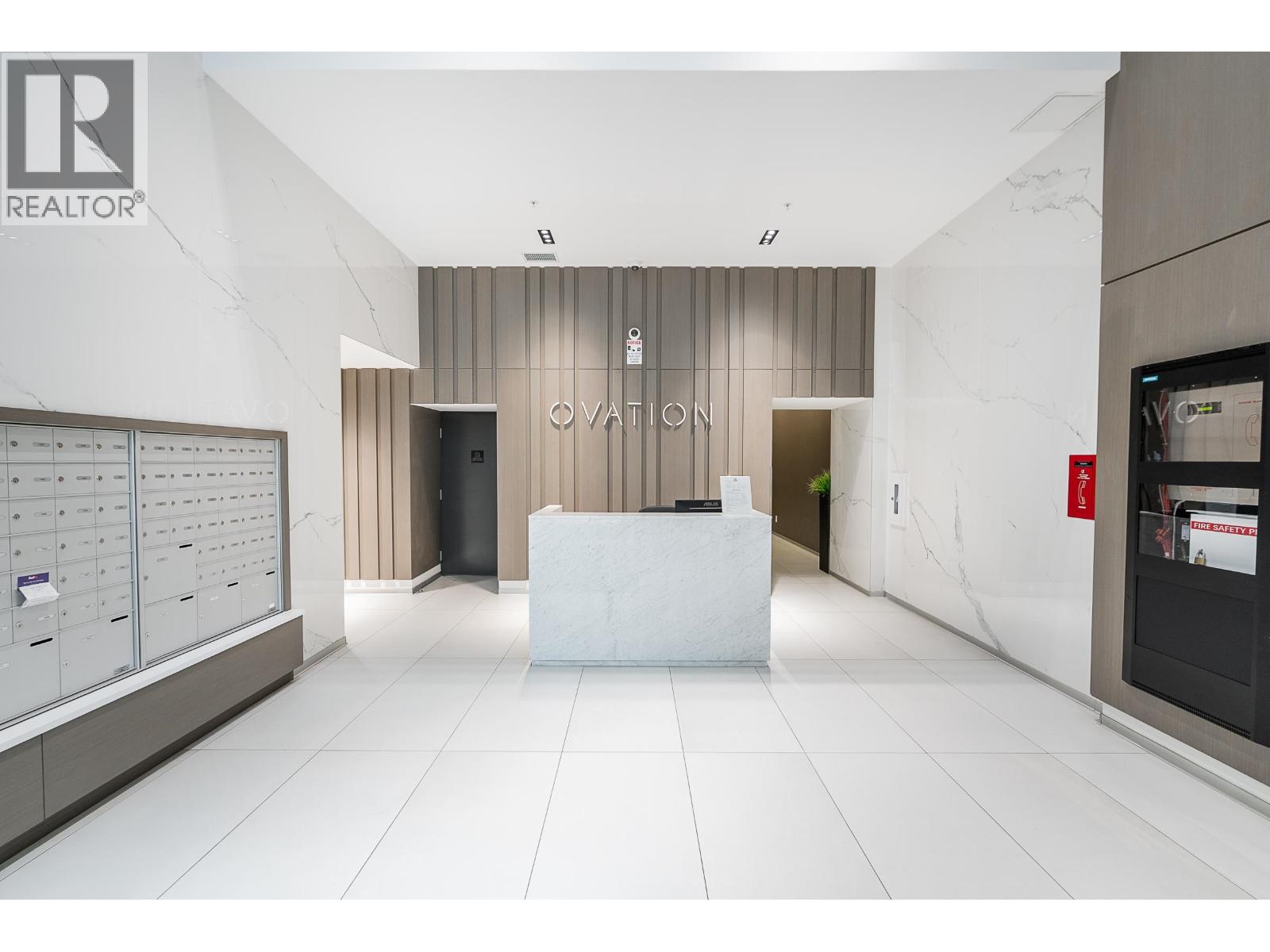 2901 823 CARNARVON STREET