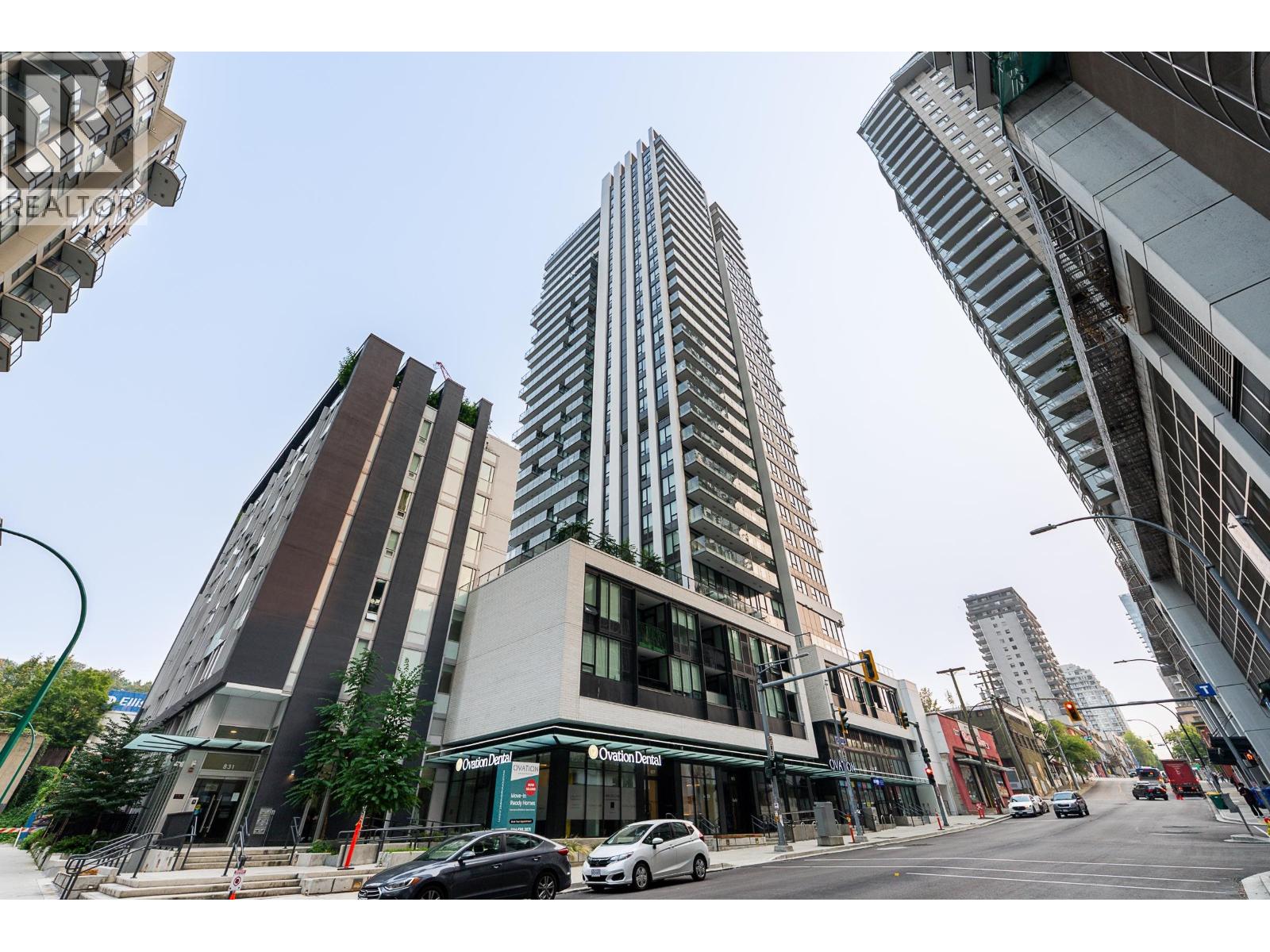 2901 823 CARNARVON STREET