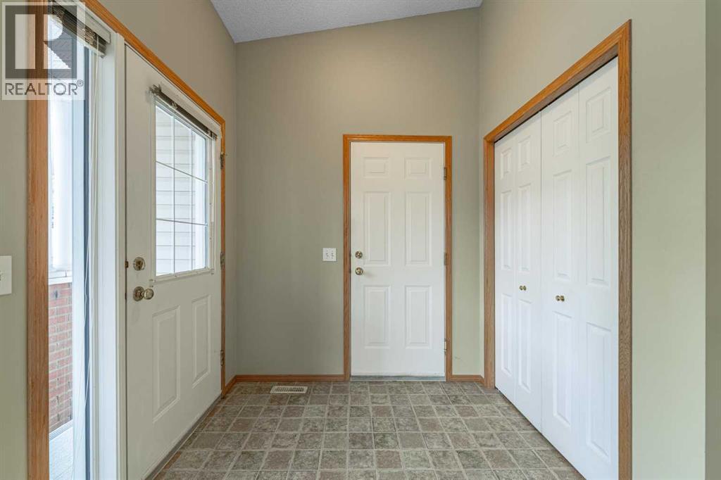 44 Prestwick Pond Terrace SE