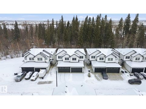 #19 5122 213A ST NW Edmonton AB T6M1M6
