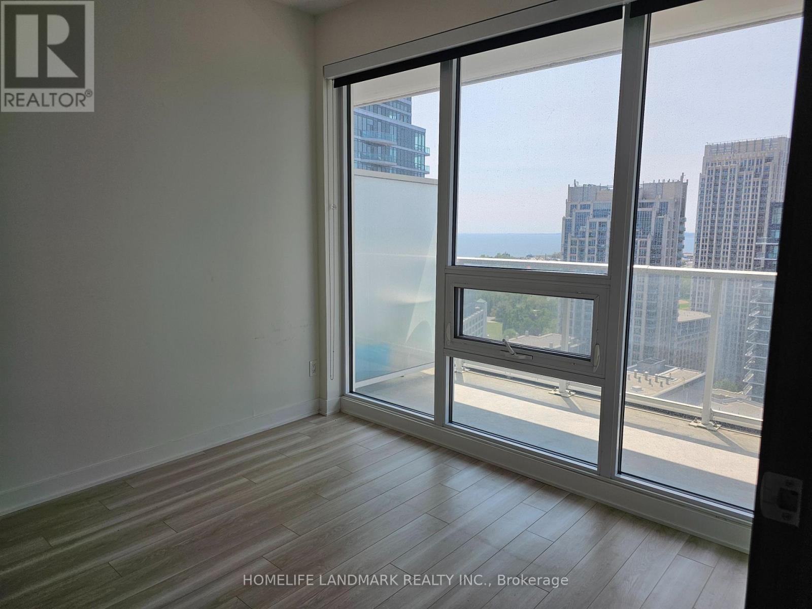 2901 - 19 BATHURST STREET