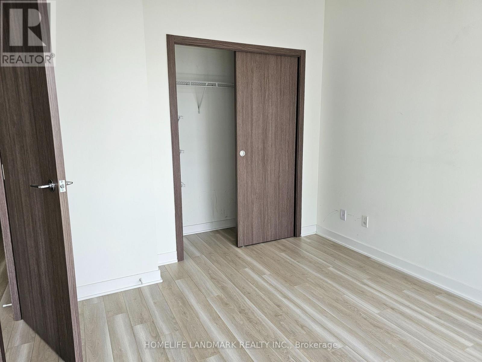 2901 - 19 BATHURST STREET