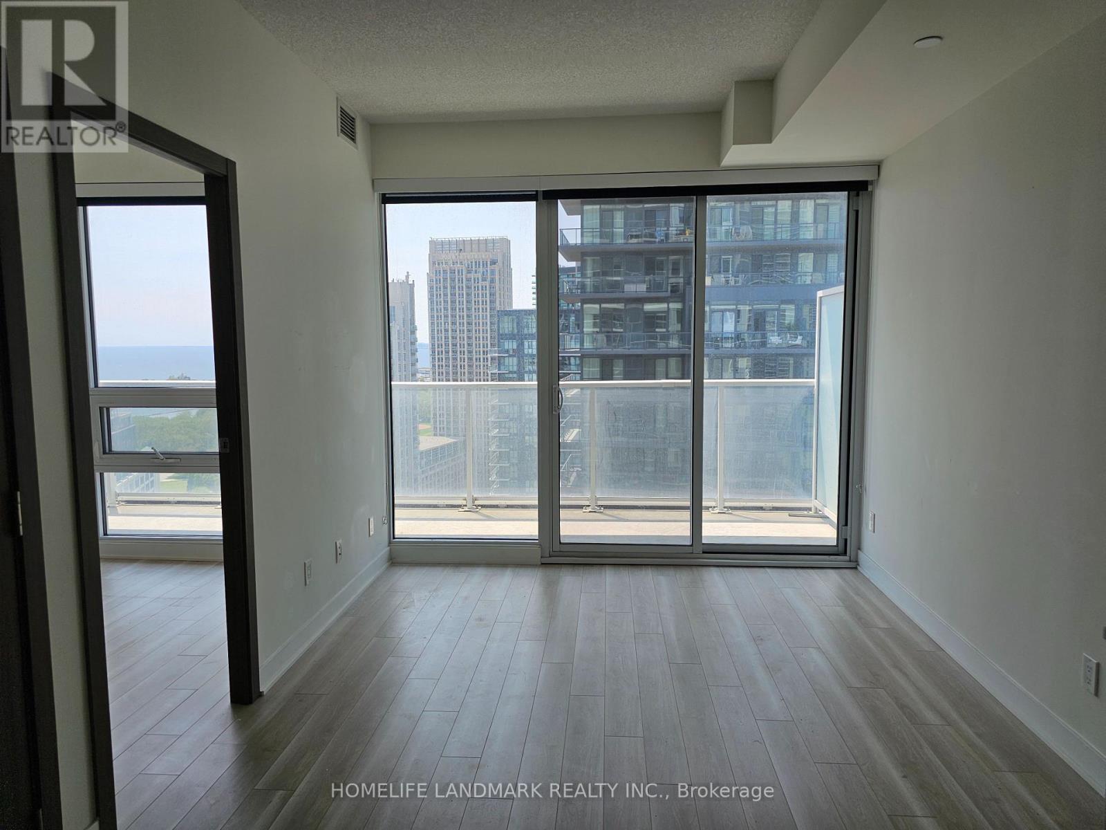 2901 - 19 BATHURST STREET