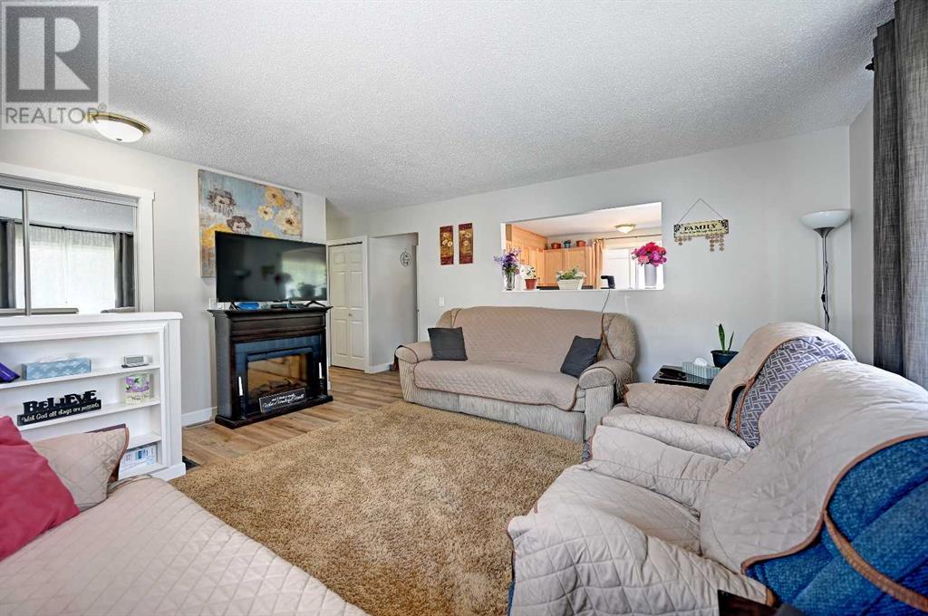 3252 Dover Ridge Drive SE