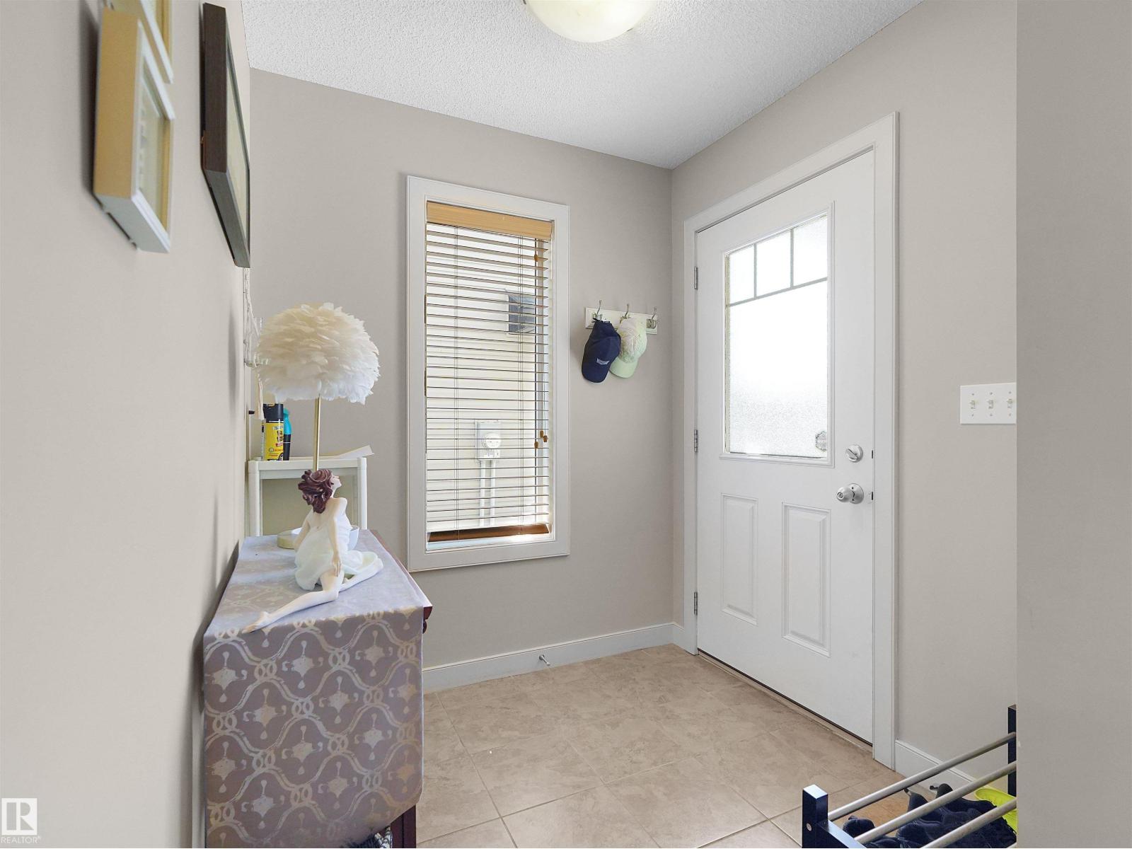 1692 CUNNINGHAM WY SW