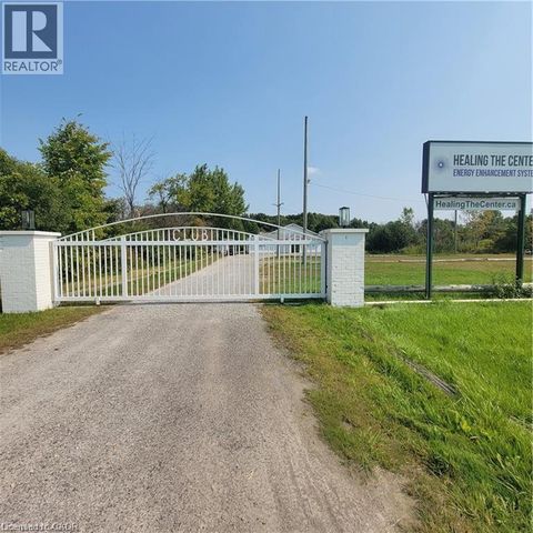 6200 THOROLD TOWNLINE Road Niagara Falls ON L2H0W3