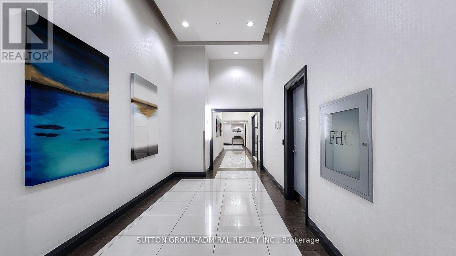 1007 - 7171 YONGE STREET