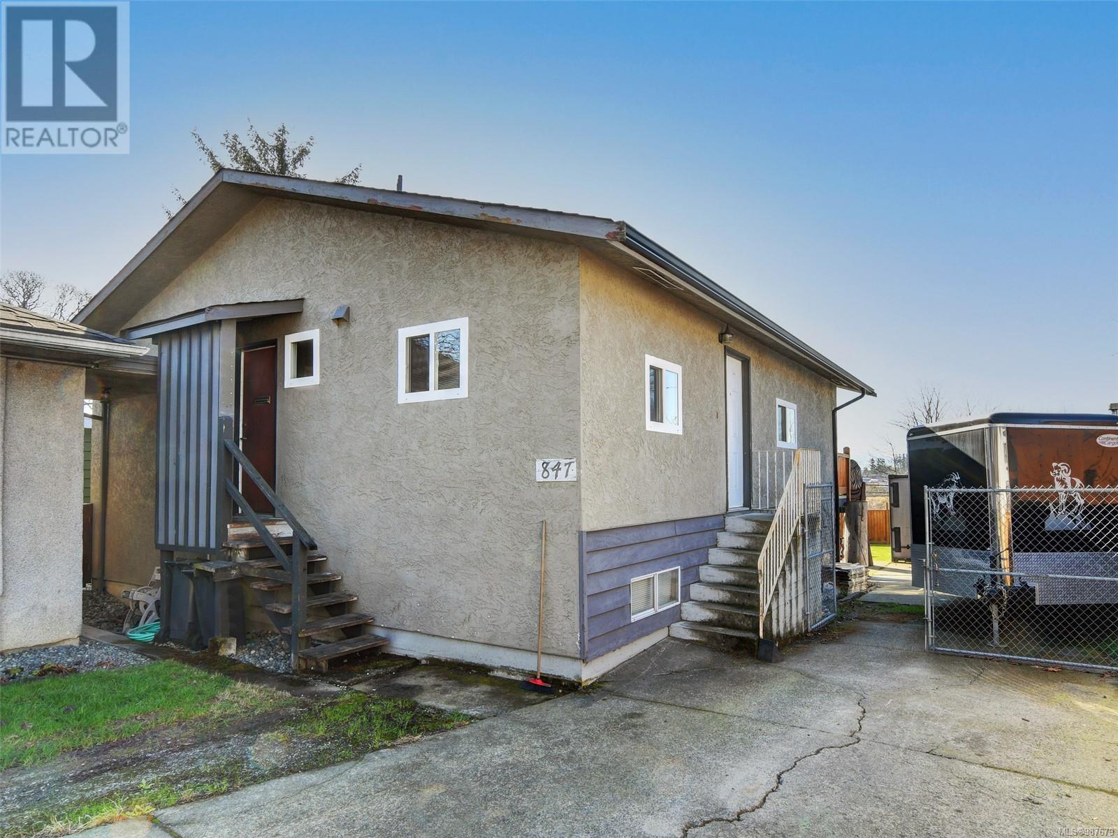 847 Admirals Rd