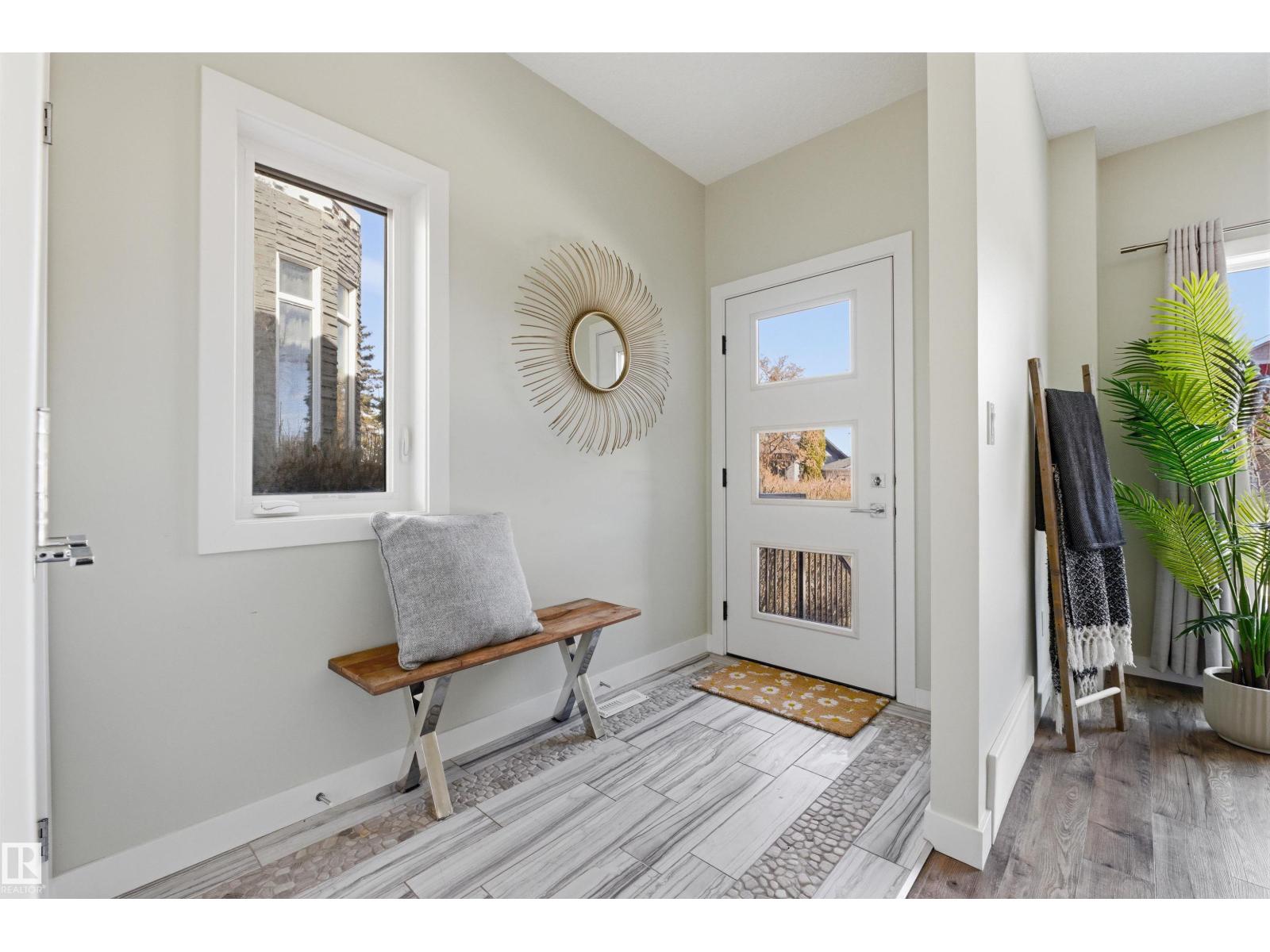9928 151 ST NW NW