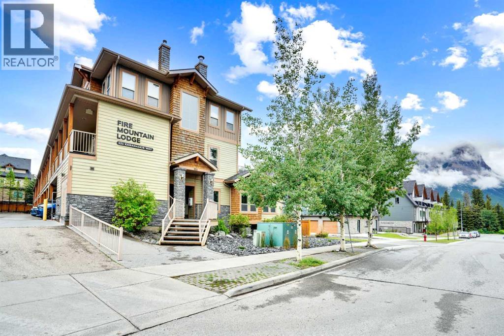 102, 121 Kananaskis Way