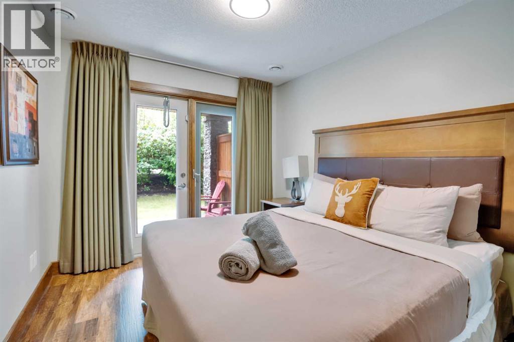 102, 121 Kananaskis Way